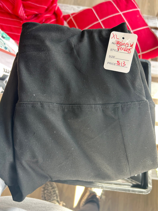 Leggings with pockets